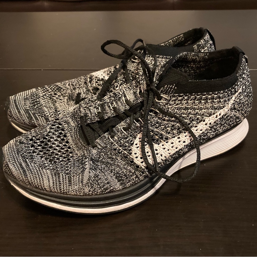 Nike Men’s Flyknit Racer “Oreo 2”